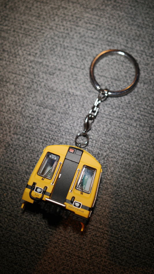 D. 東鐵綫黃頭列車匙扣八達通