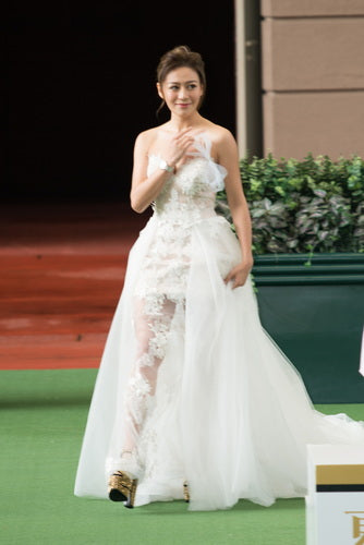 C. Elanne Kwong - 20161023